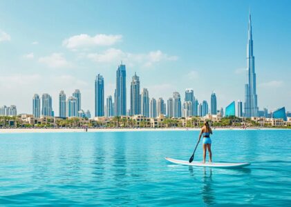 Explorer les eaux de Dubaï en stand-up paddle, une expérience unique